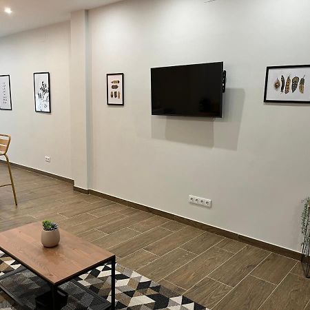 Acogedor Apartamento En La Buhaira Sevilla Bagian luar foto